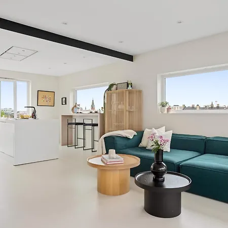 Penthouse In Διαμέρισμα *